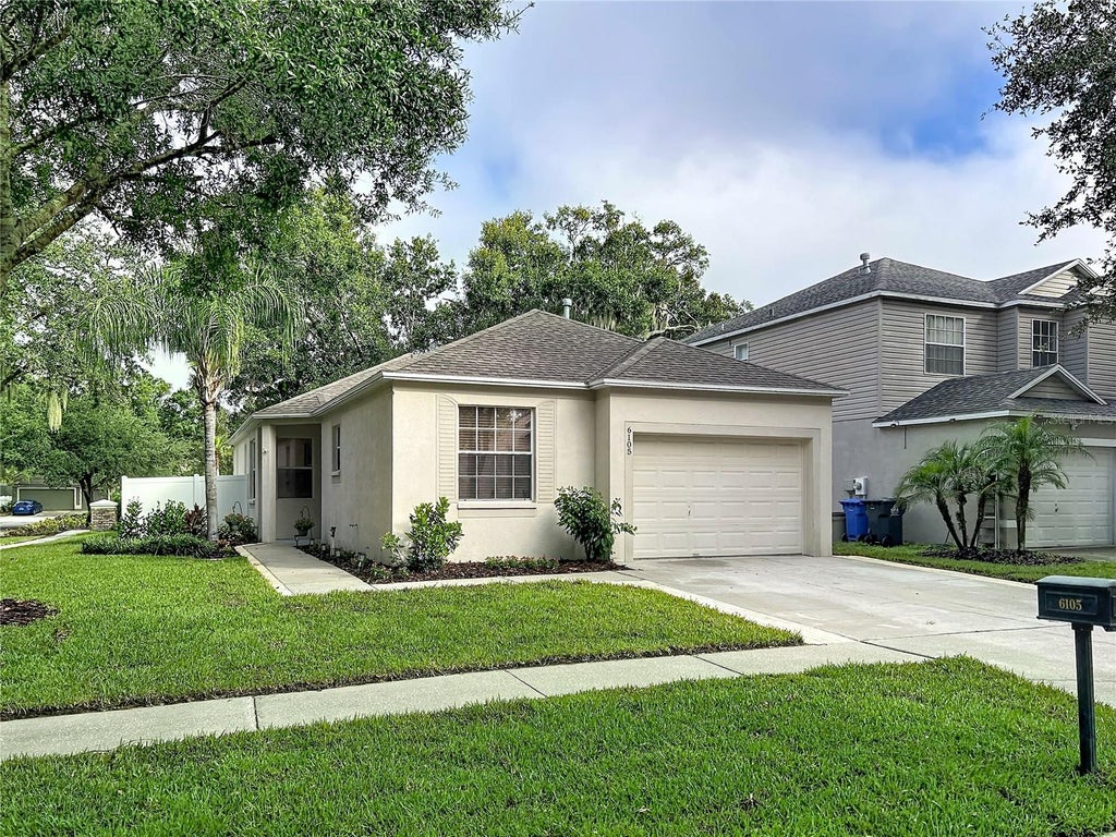 Photo of 6105 Kiteridge Drive, Lithia, FL 33547 (MLS # TB8544665)