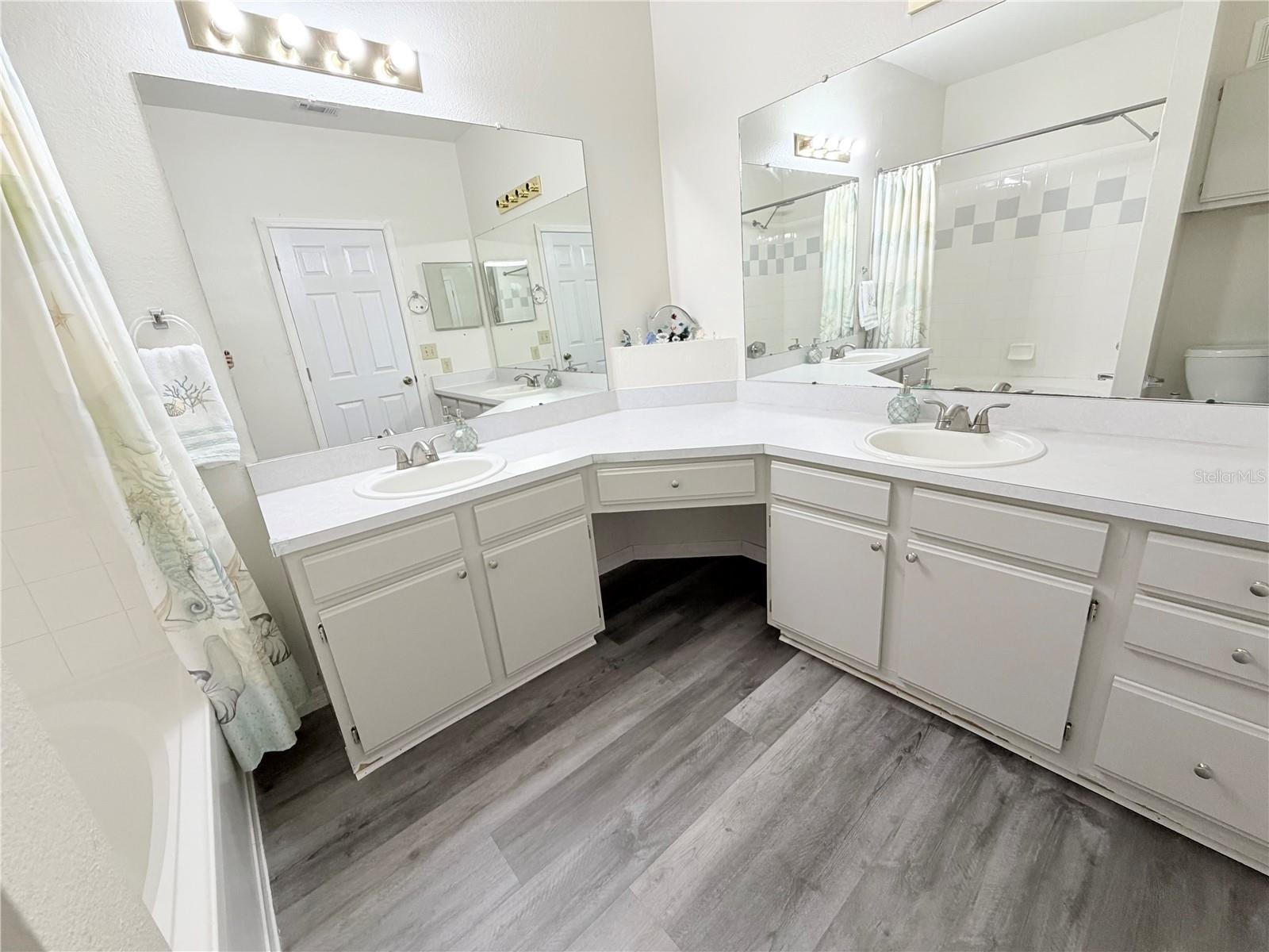 GRAND RESERVE CONDO - Residential