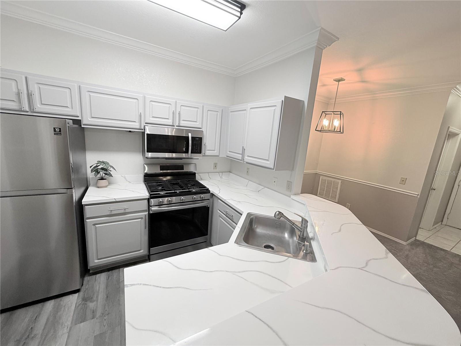 GRAND RESERVE CONDO - Residential