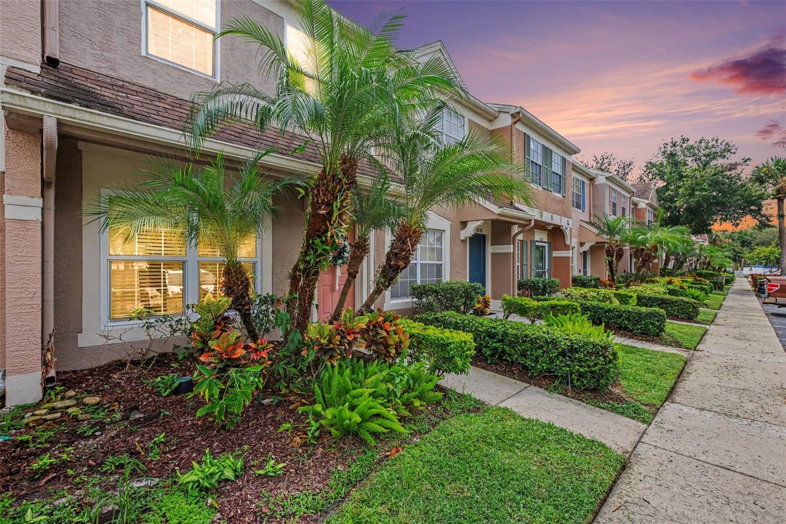 6137 BAYSIDE KEY DRIVE