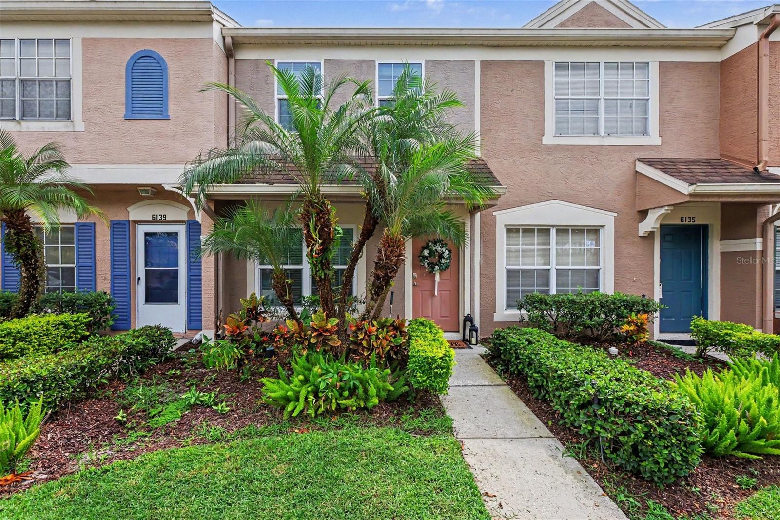 6137 BAYSIDE KEY DRIVE
