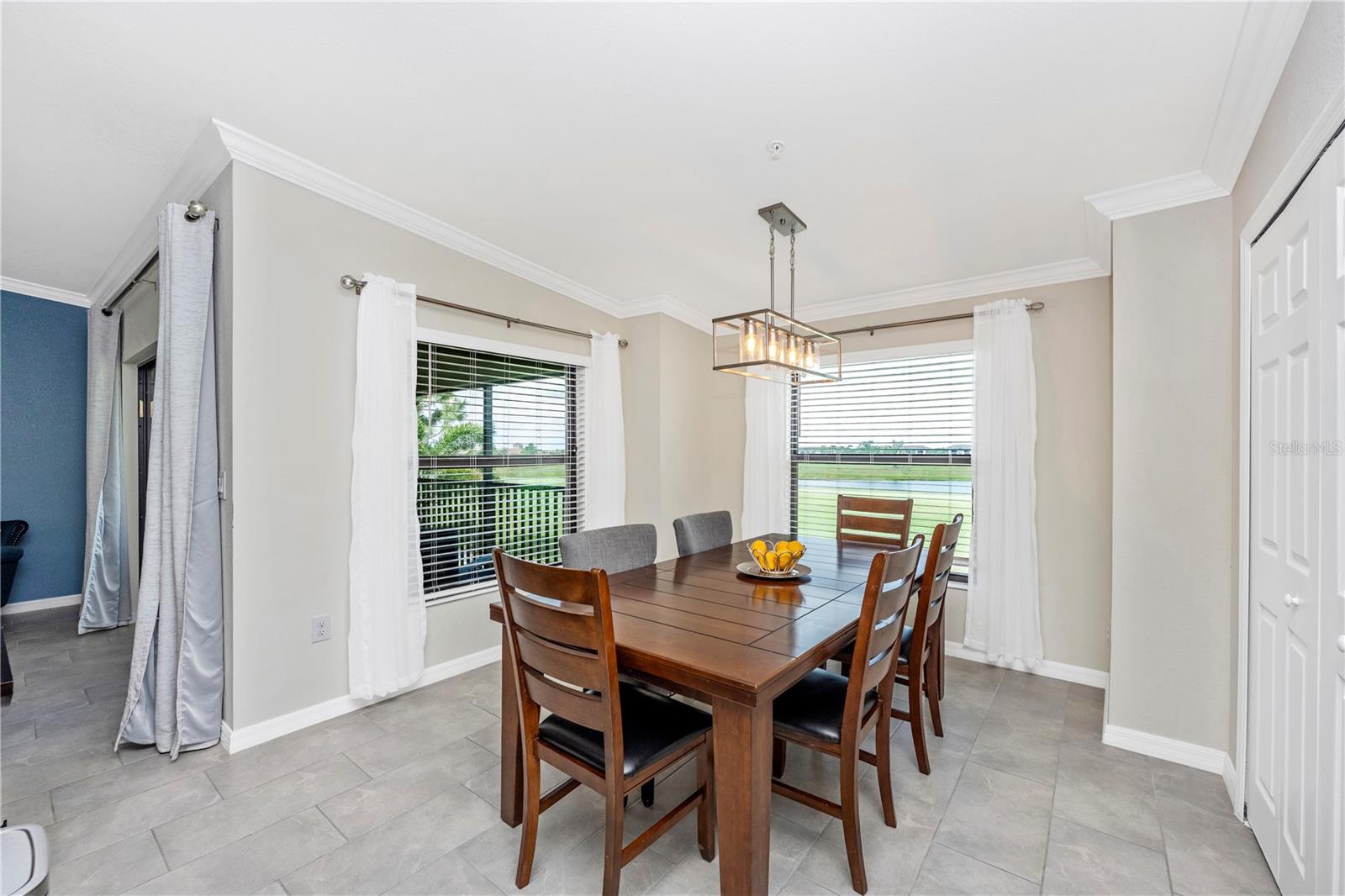 LAKEWOOD NATIONAL - Residential