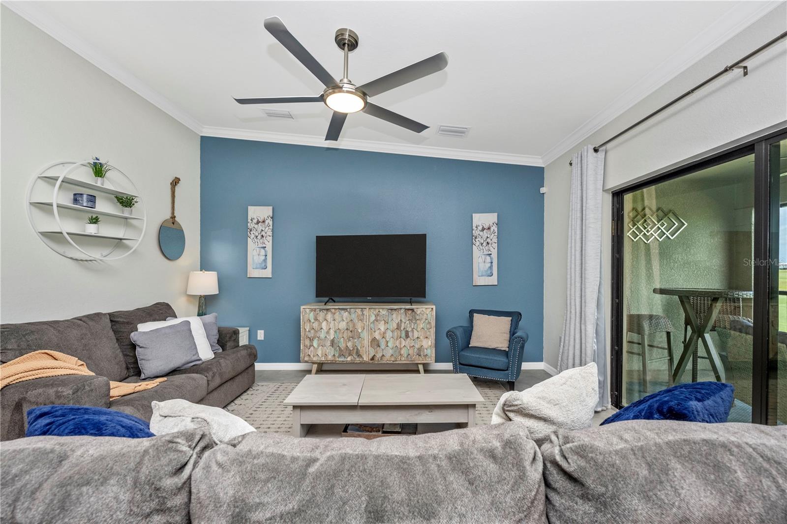 LAKEWOOD NATIONAL - Residential
