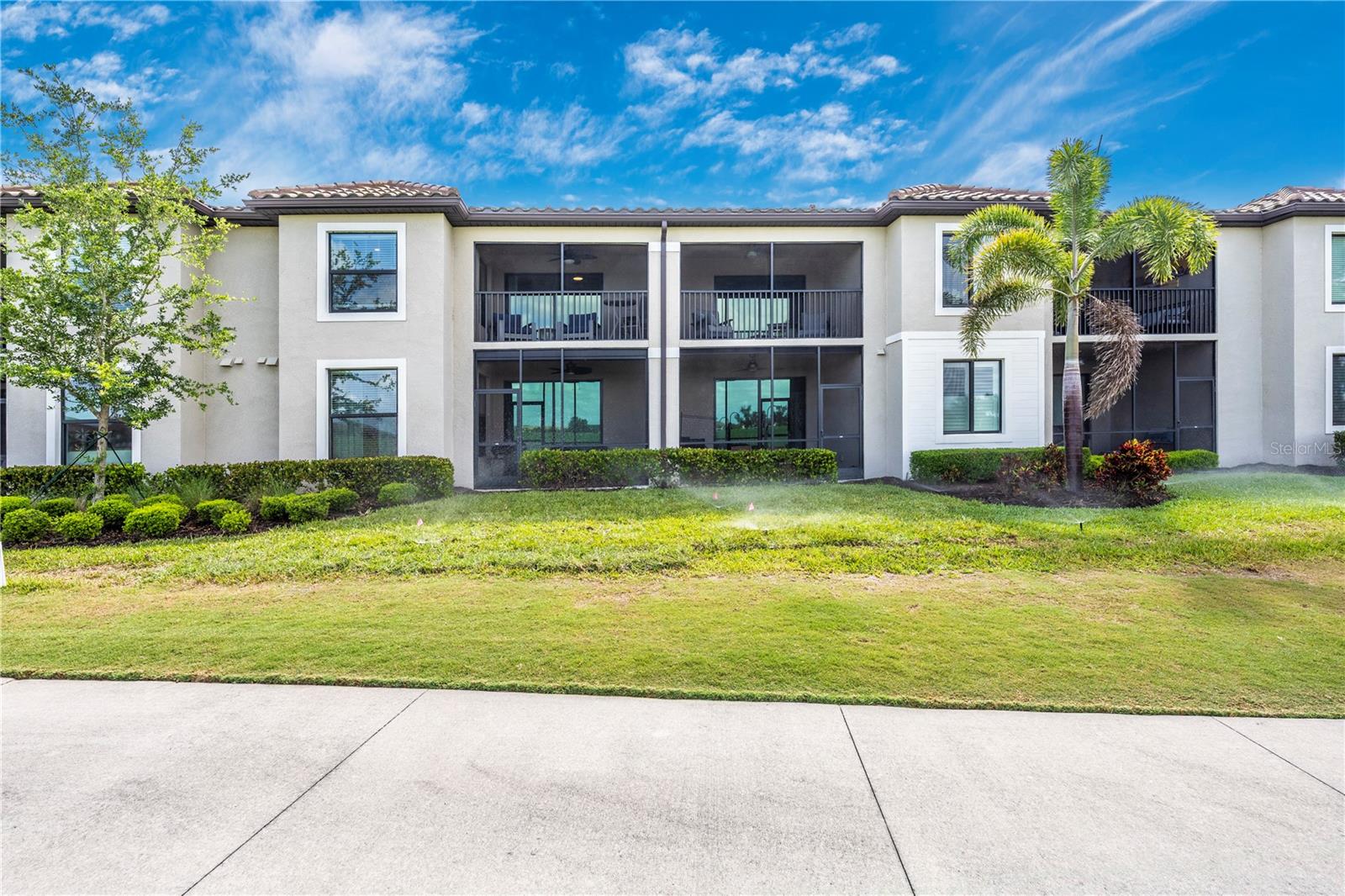 LAKEWOOD NATIONAL - Residential
