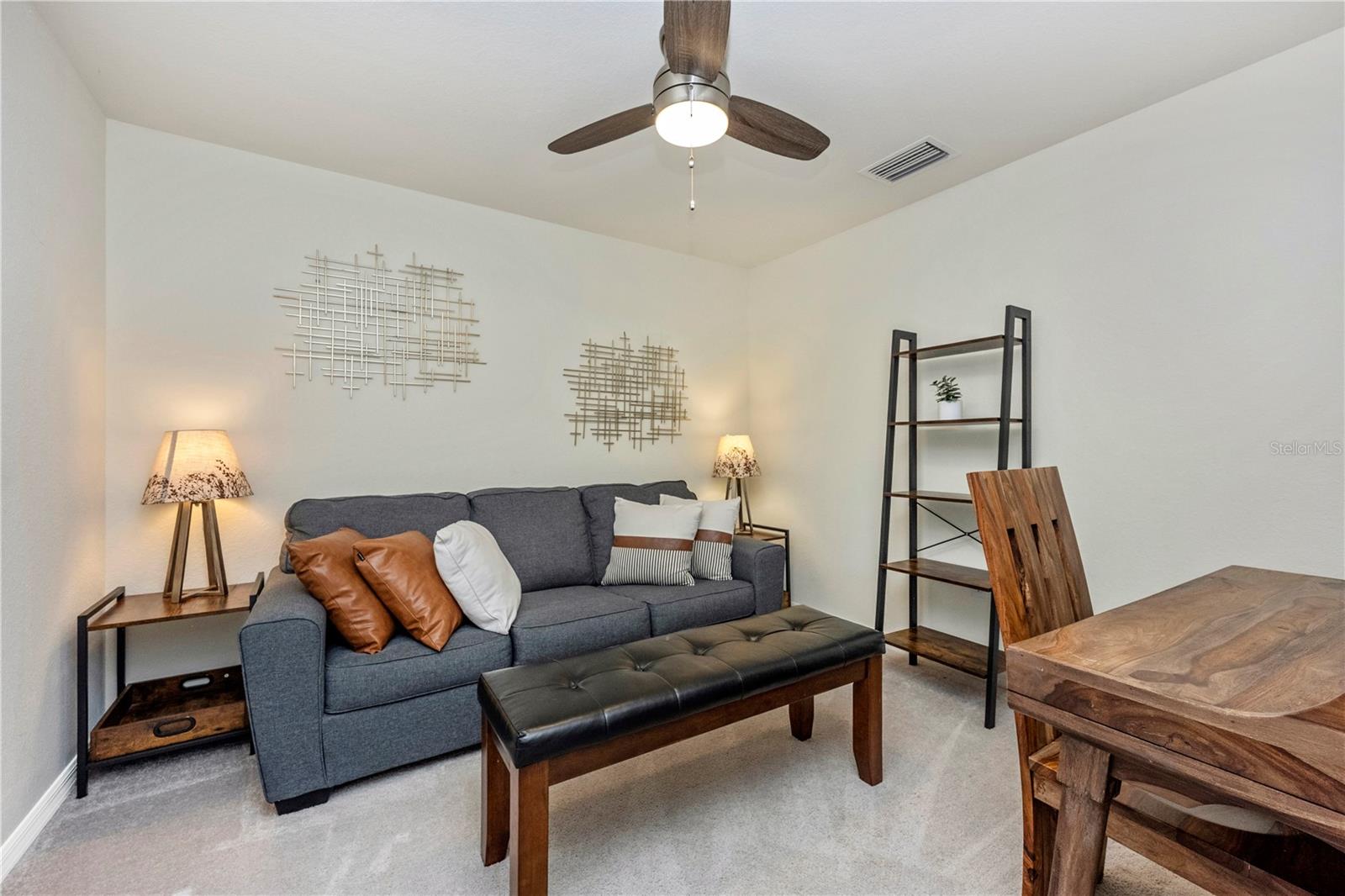 LAKEWOOD NATIONAL - Residential