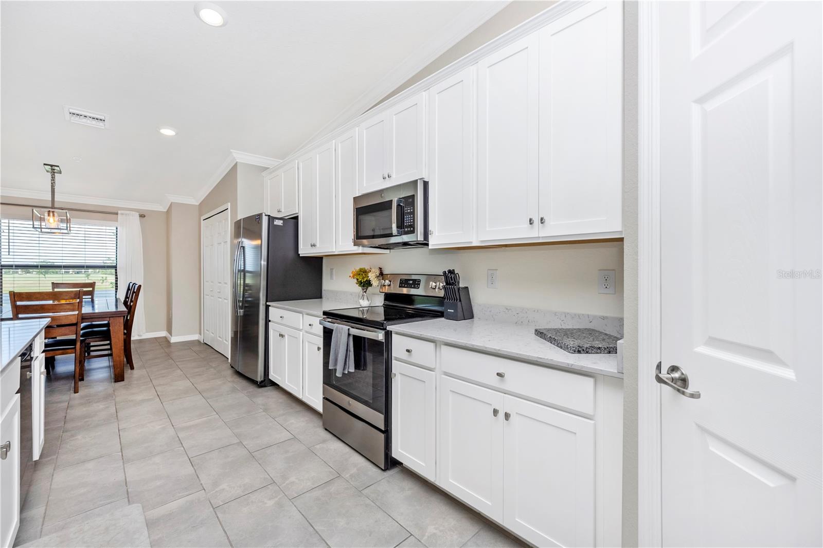 LAKEWOOD NATIONAL - Residential