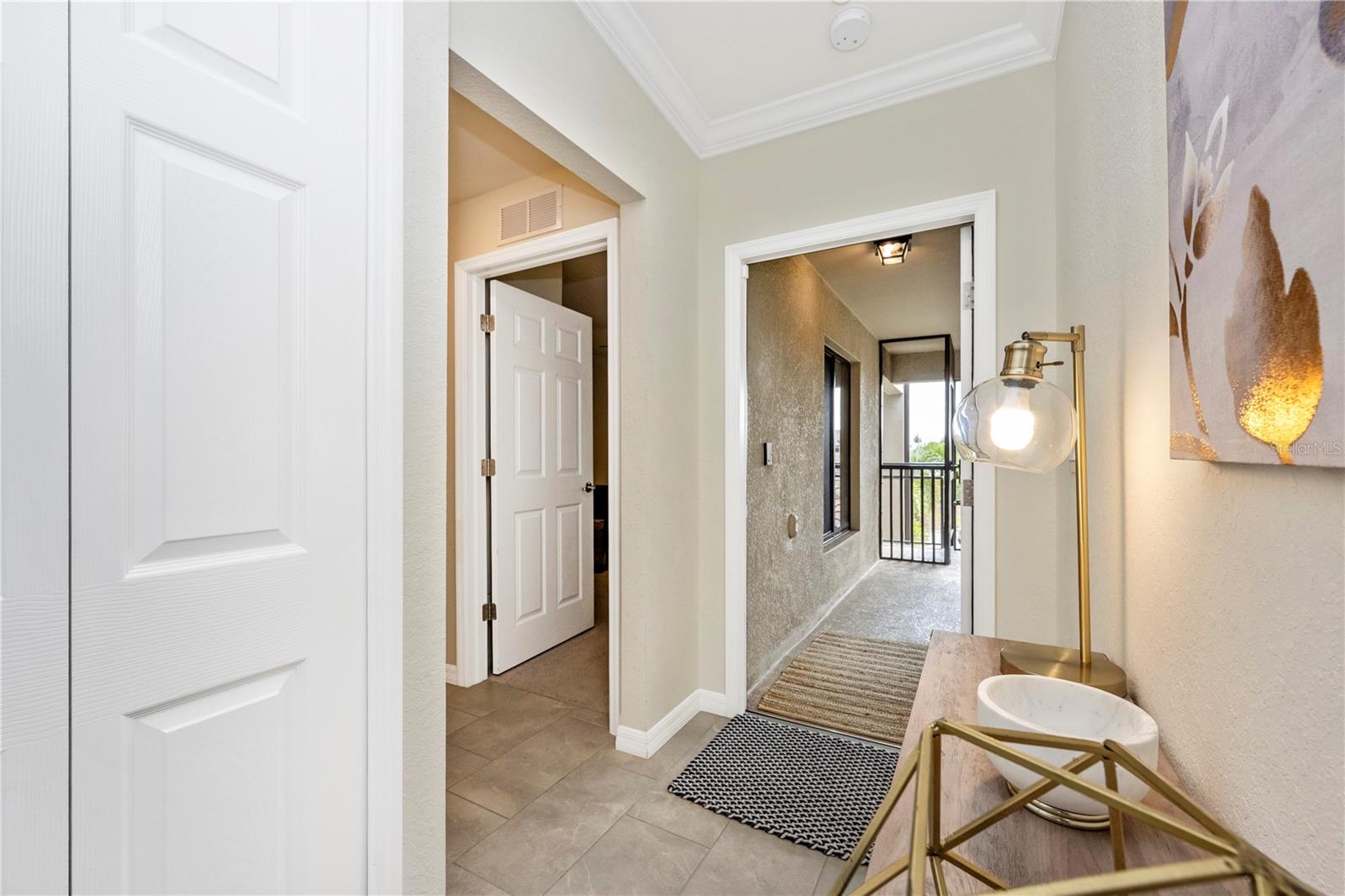 LAKEWOOD NATIONAL - Residential