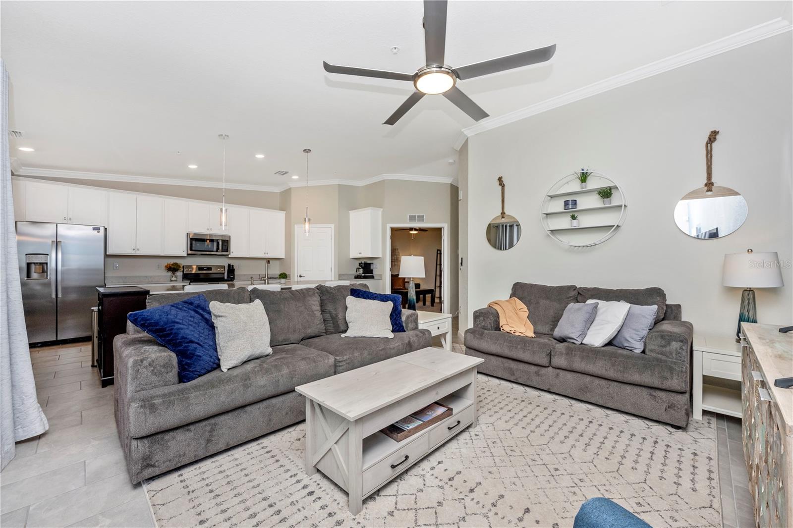 LAKEWOOD NATIONAL - Residential