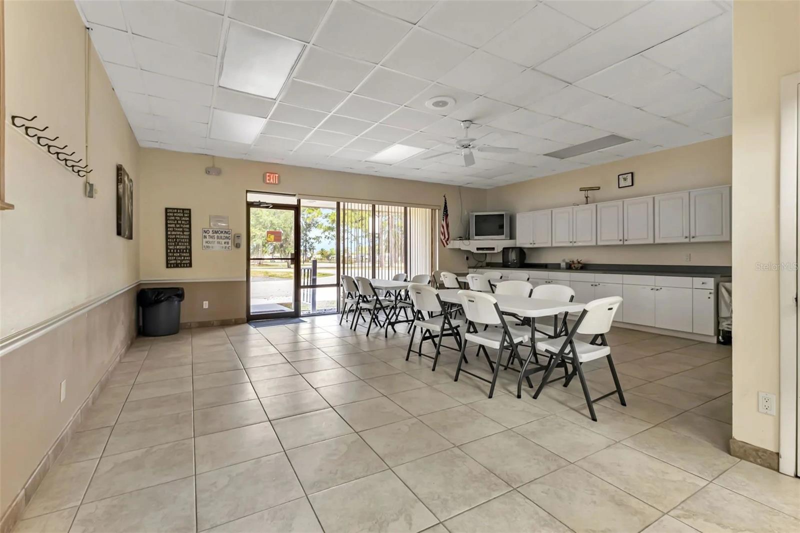 HOLIDAY PARK - Residential