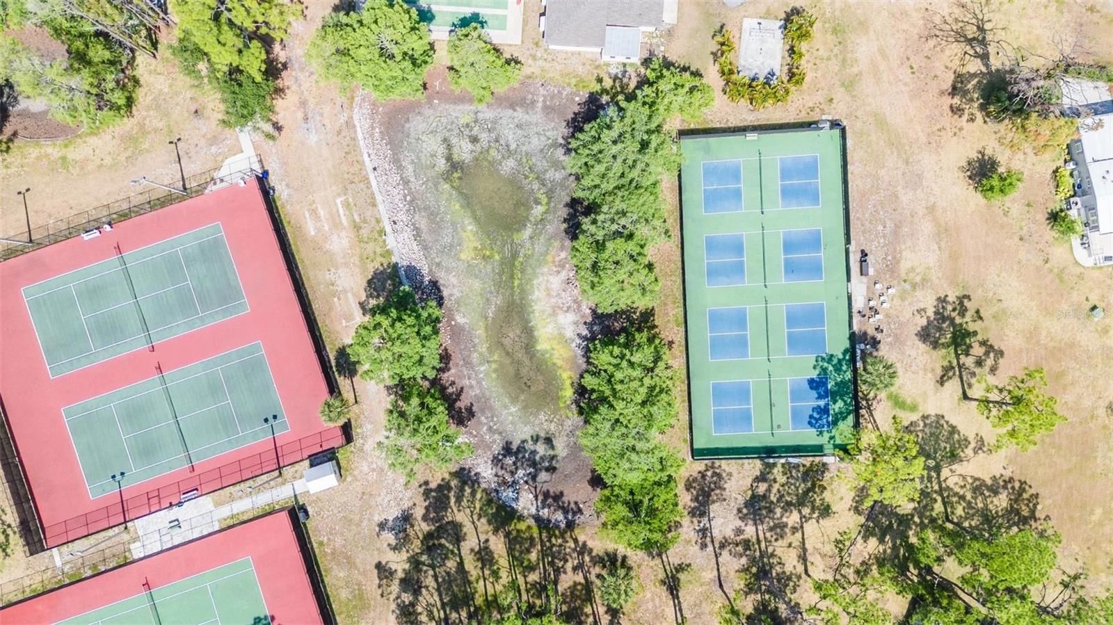 HOLIDAY PARK - Residential