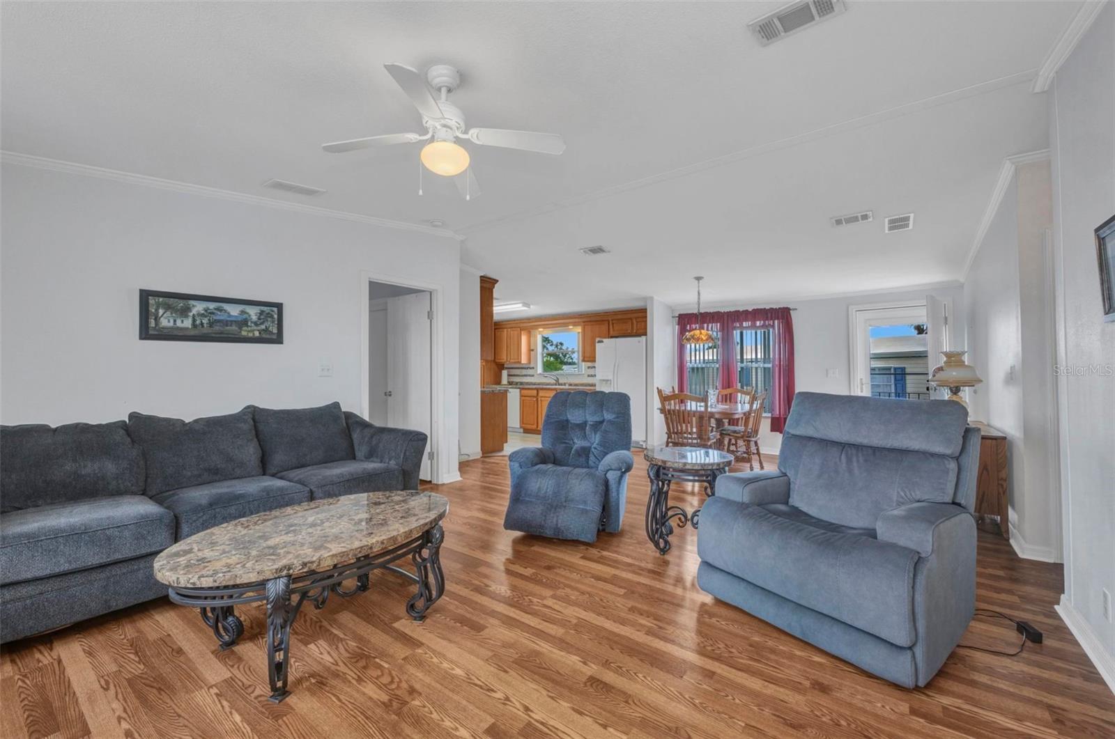 HOLIDAY PARK - Residential