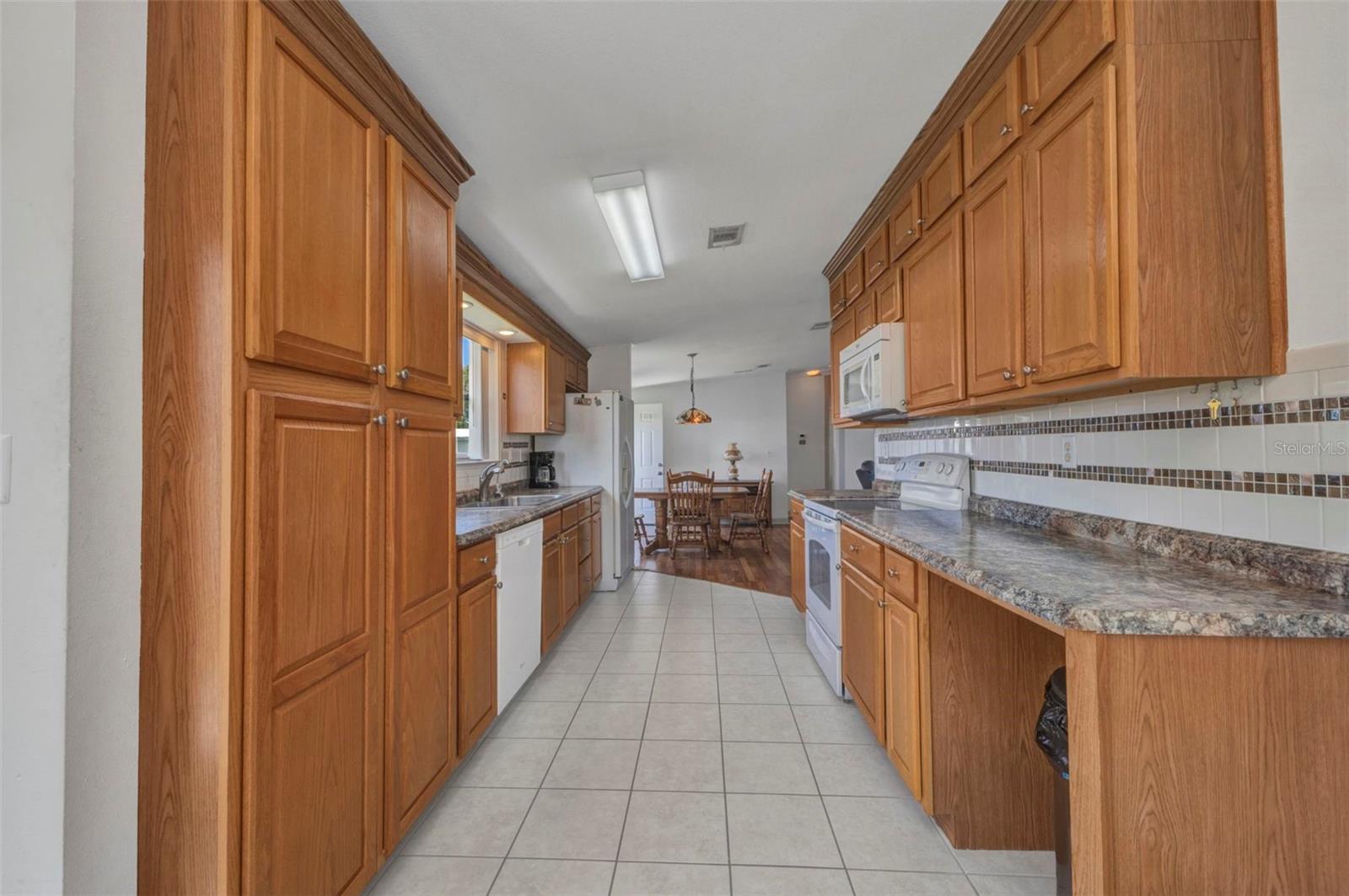 HOLIDAY PARK - Residential