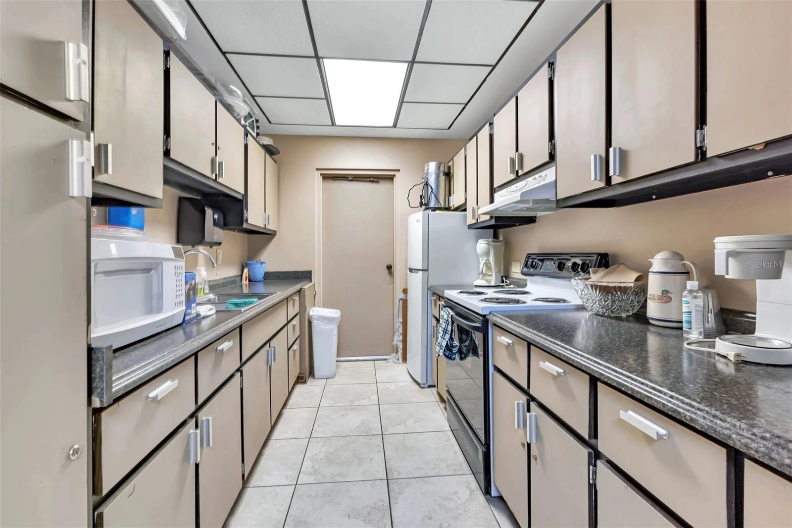 HOLIDAY PARK - Residential