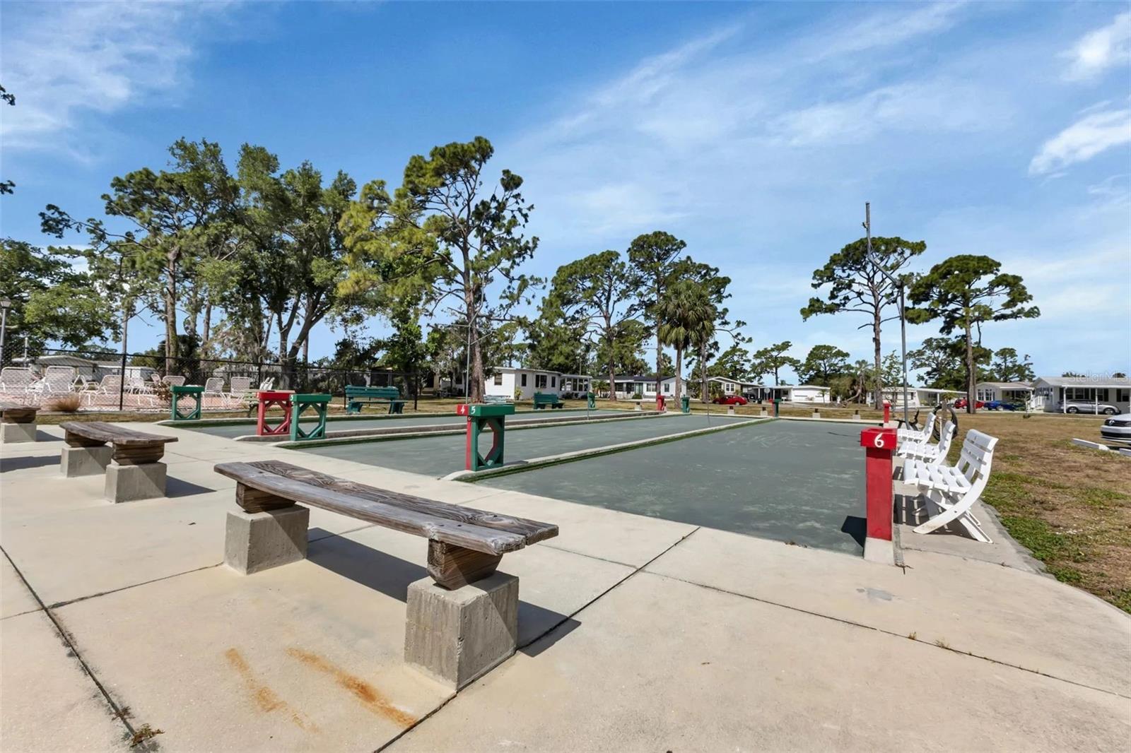 HOLIDAY PARK - Residential