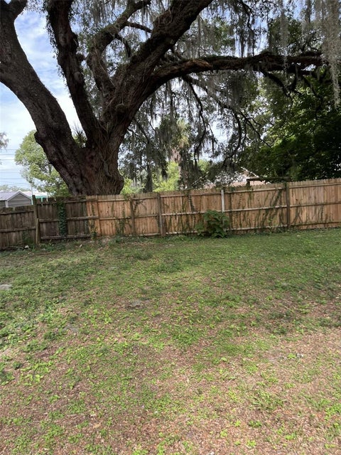 Tiny photo for 818 NE 9th Avenue, Ocala, FL 34470 (MLS # OM726494)
