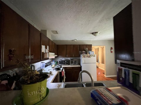 Tiny photo for 818 NE 9th Avenue, Ocala, FL 34470 (MLS # OM726494)