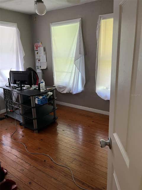 Tiny photo for 818 NE 9th Avenue, Ocala, FL 34470 (MLS # OM726494)