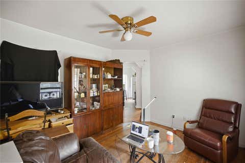 Tiny photo for 818 NE 9th Avenue, Ocala, FL 34470 (MLS # OM726494)