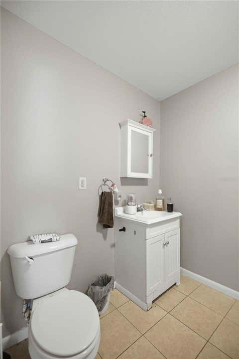 Tiny photo for 818 NE 9th Avenue, Ocala, FL 34470 (MLS # OM726494)