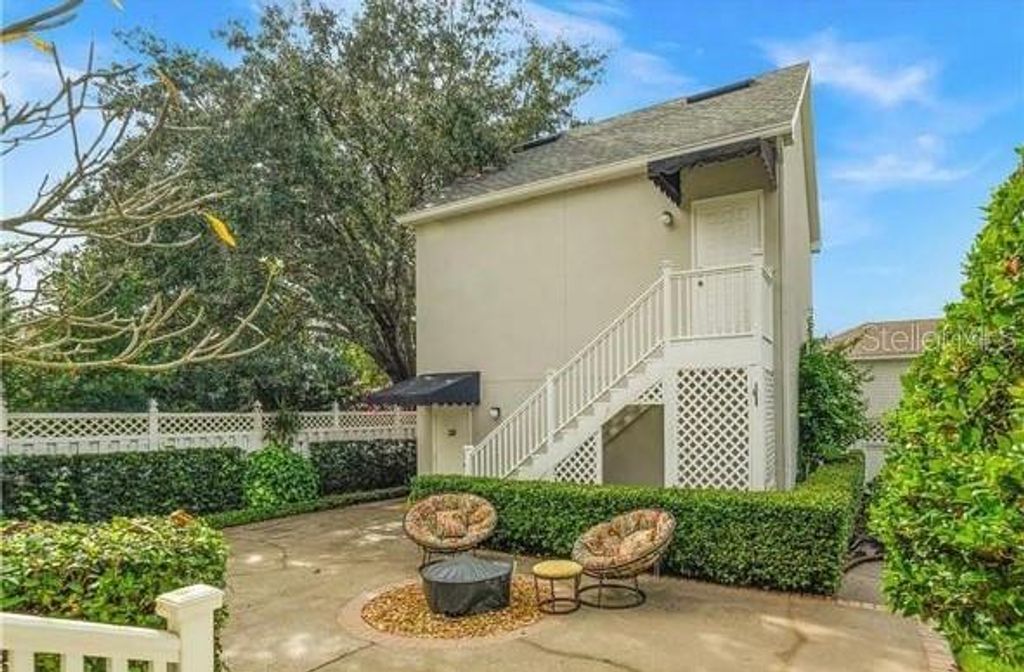 Photo of 418 Sycamore Street #B2, Kissimmee, FL 34747 (MLS # O6391235)