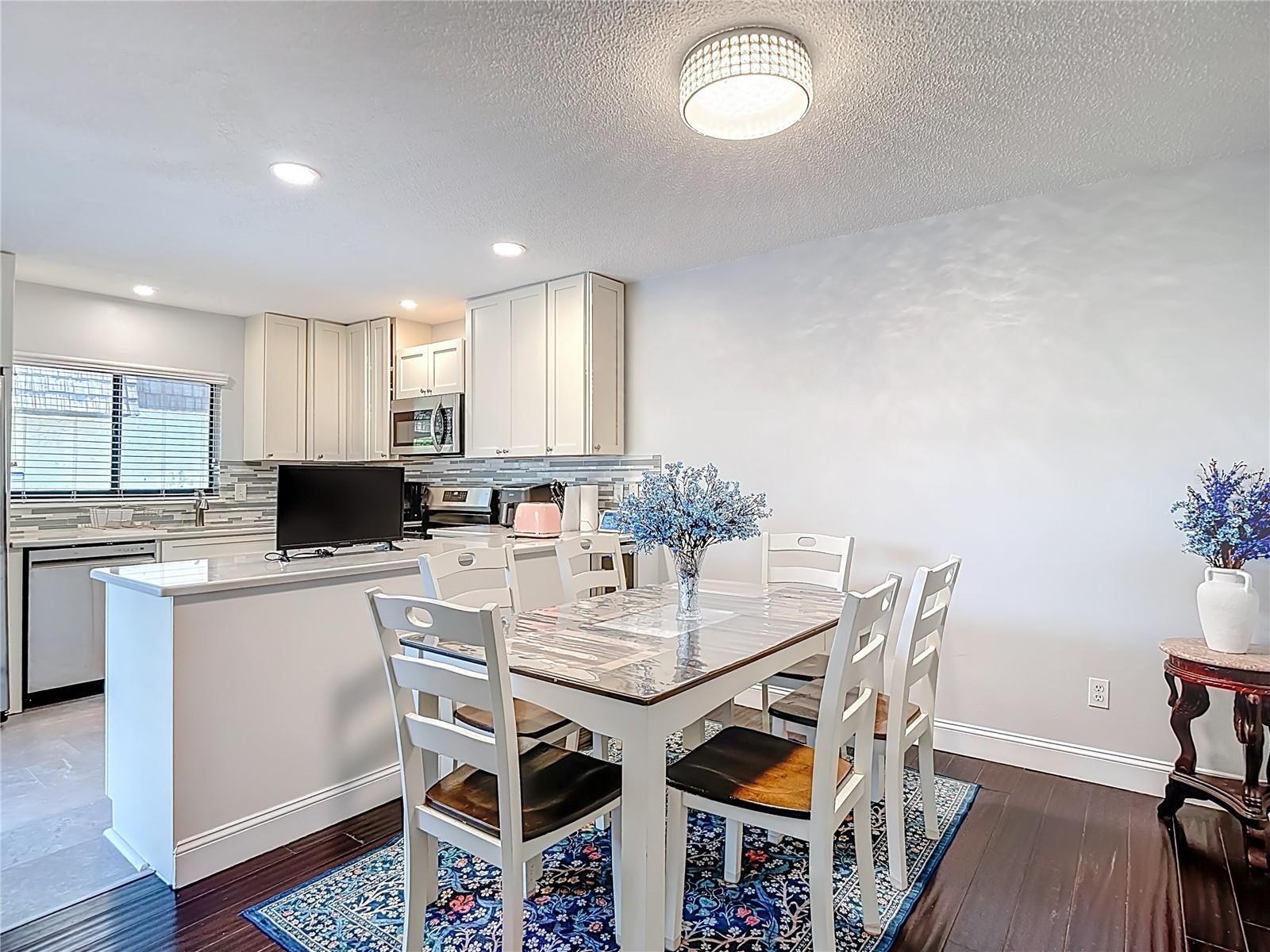 QUAIL RUN PH IV A CONDO - Residential