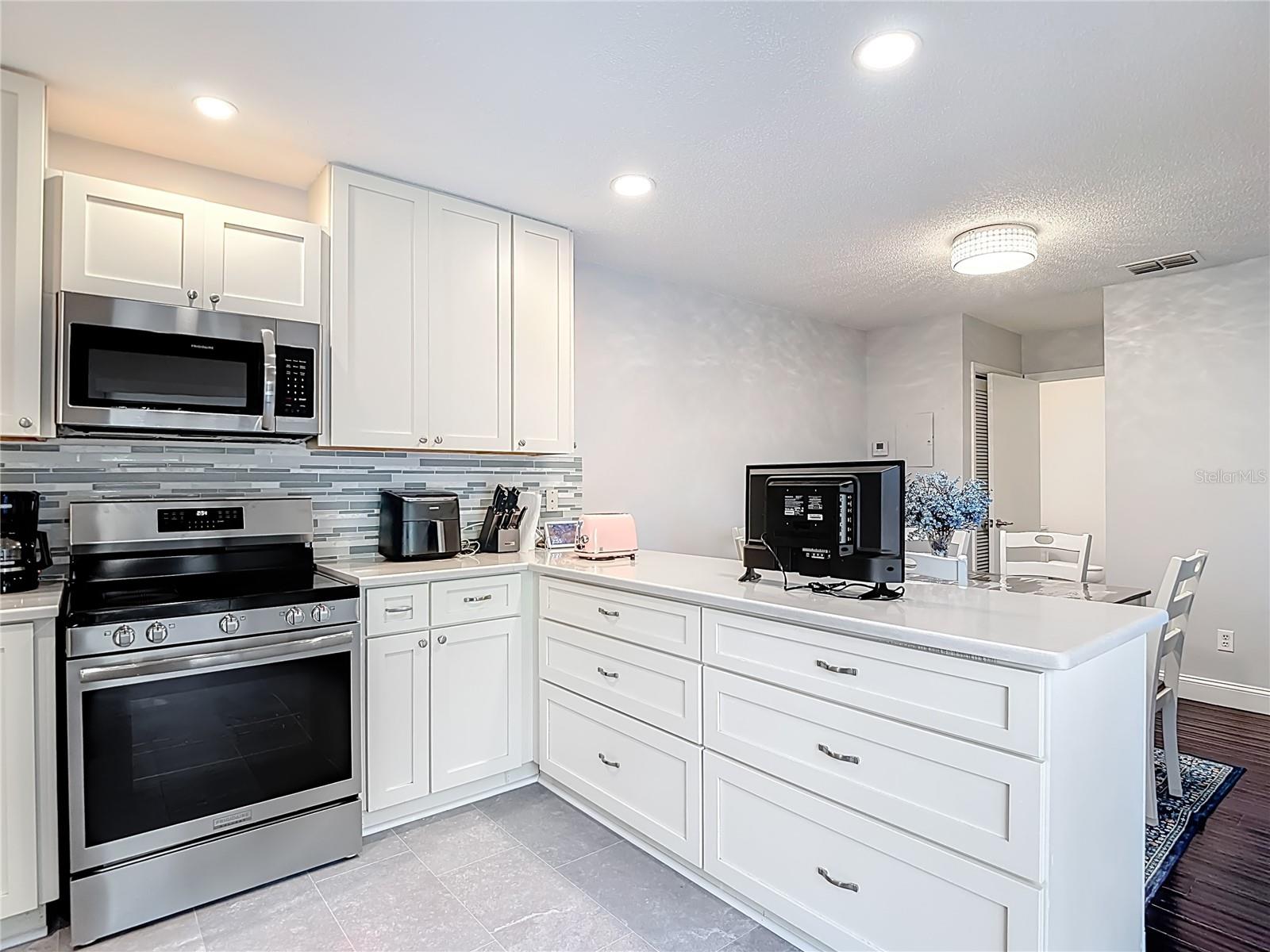 QUAIL RUN PH IV A CONDO - Residential