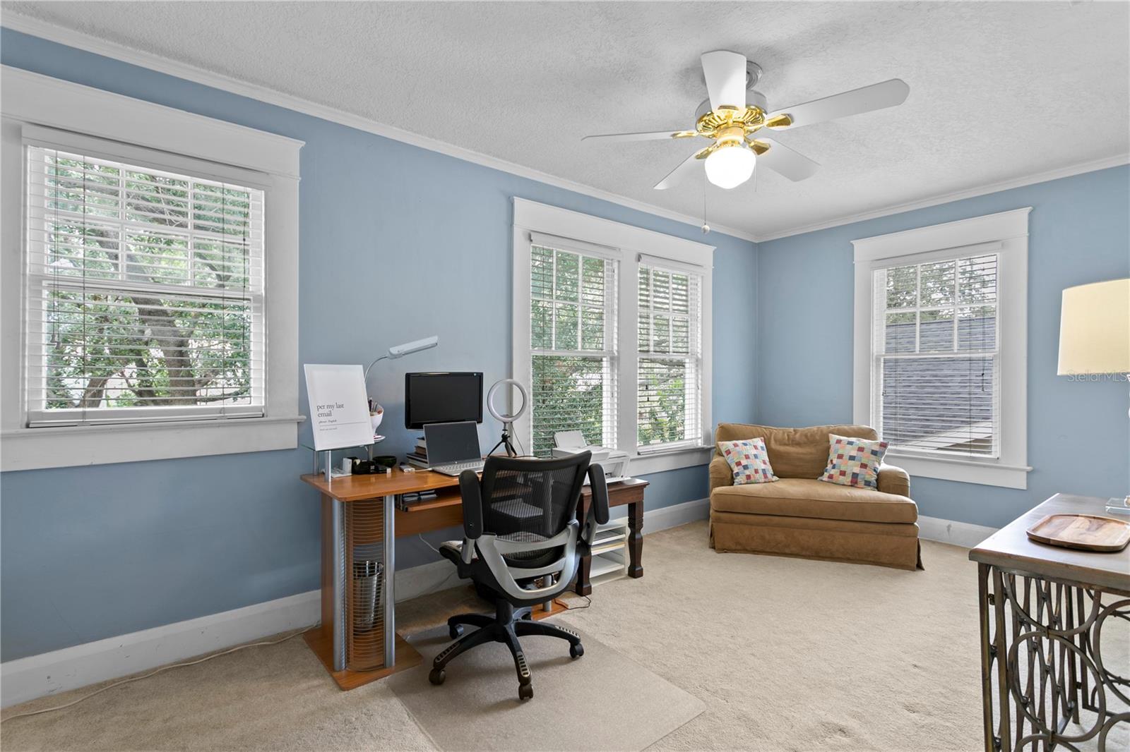 NORTH NEW SUBURB BEAUTIFUL - Residential