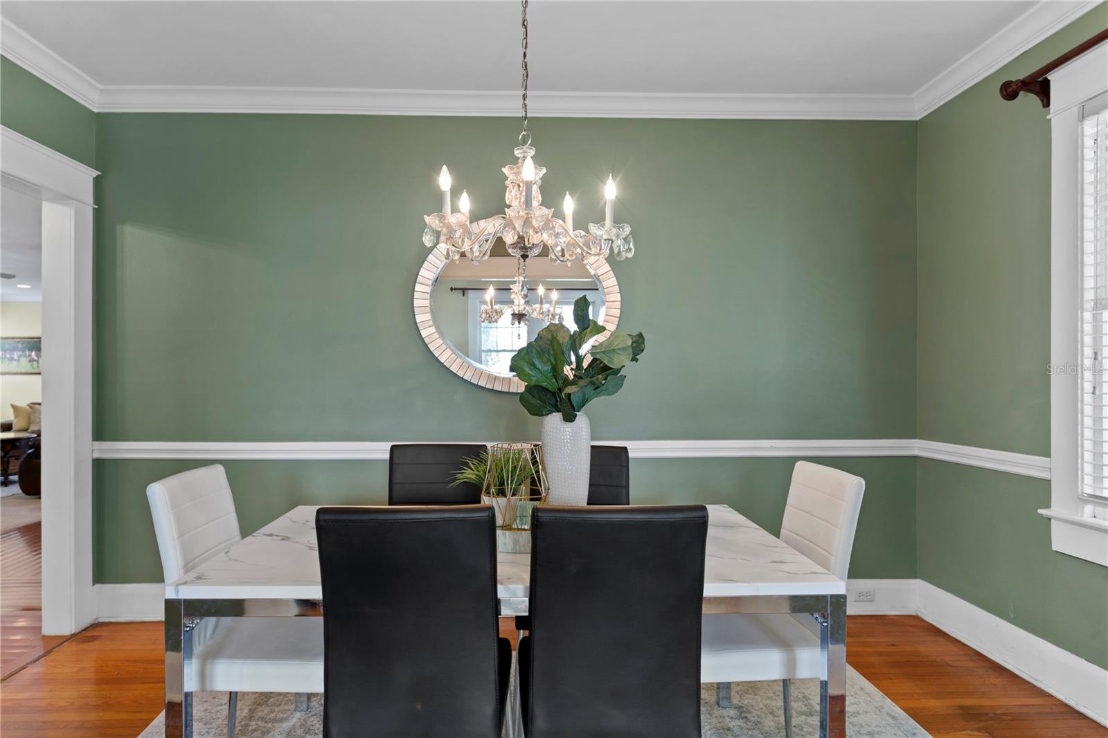 NORTH NEW SUBURB BEAUTIFUL - Residential