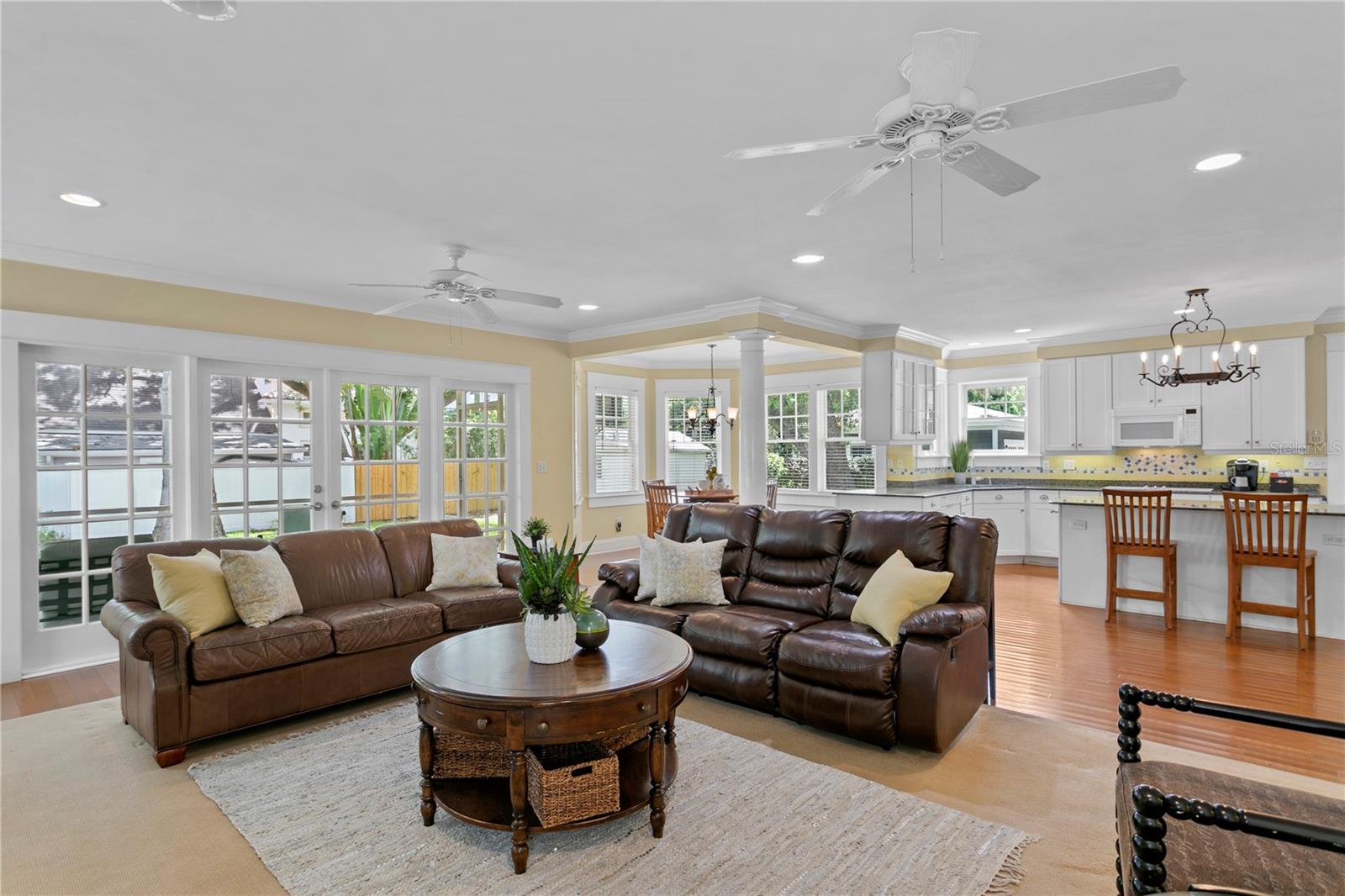 NORTH NEW SUBURB BEAUTIFUL - Residential