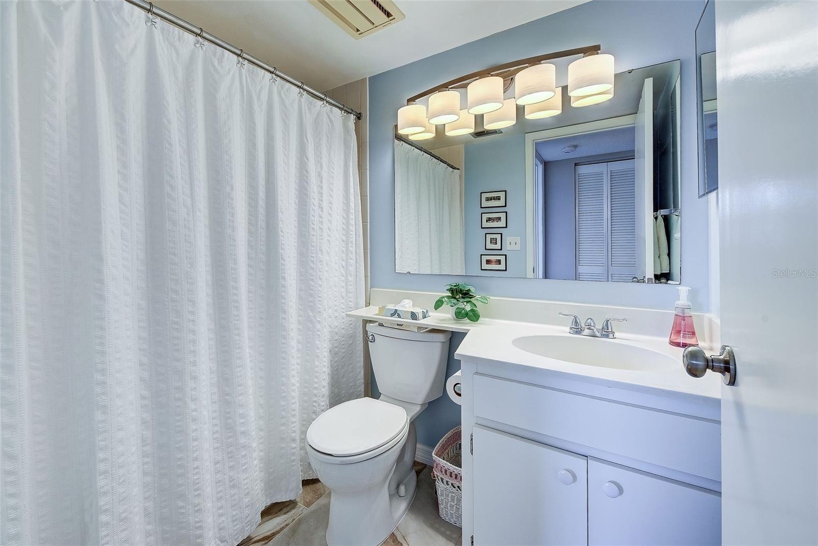 WESTCHESTER GARDEN & PLAN - Residential