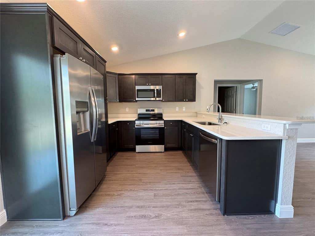 Photo of 3941 SE 137th Lane, Summerfield, FL 34491 (MLS # OM728043)