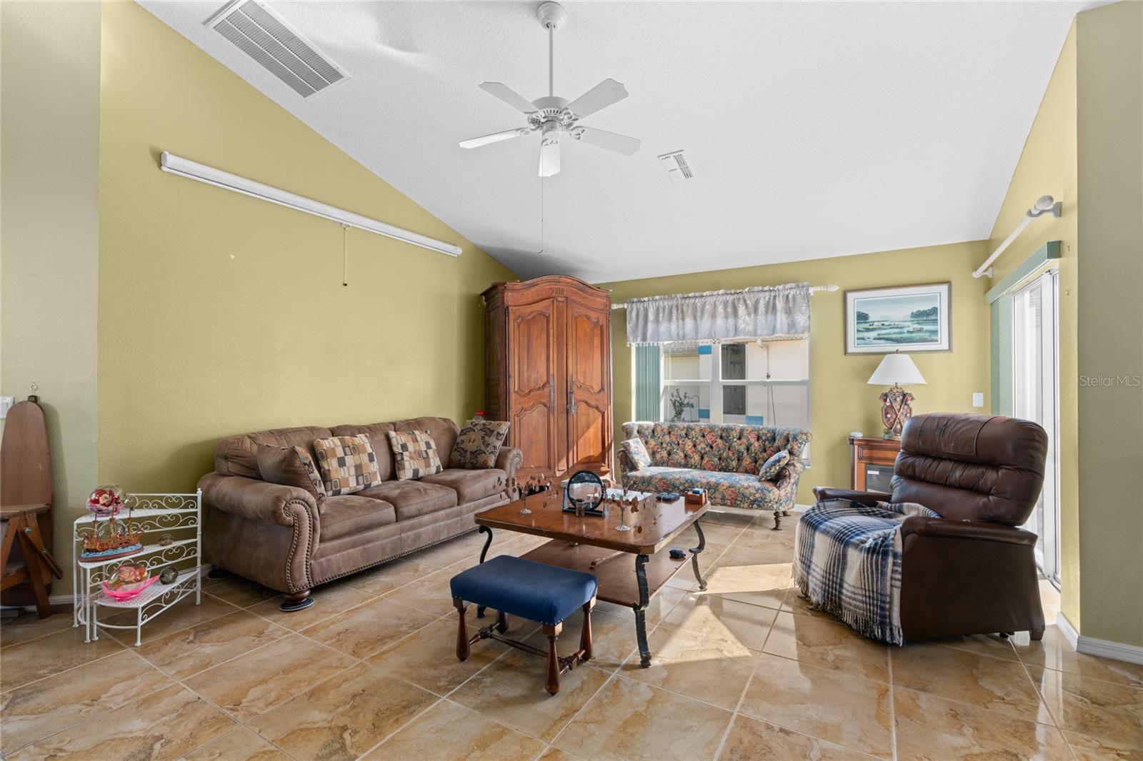 10468 S DREW BRYANT CIRCLE