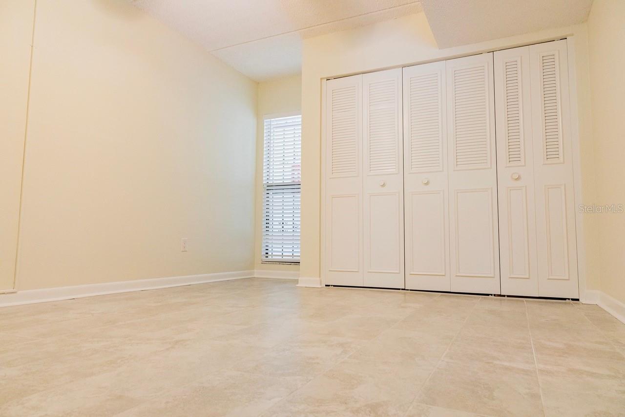 LAKE HOWARD TERRACE - Residential