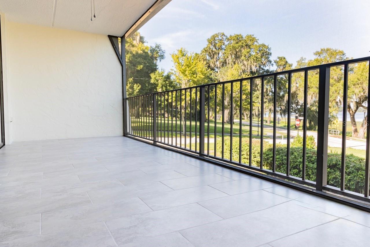 LAKE HOWARD TERRACE - Residential