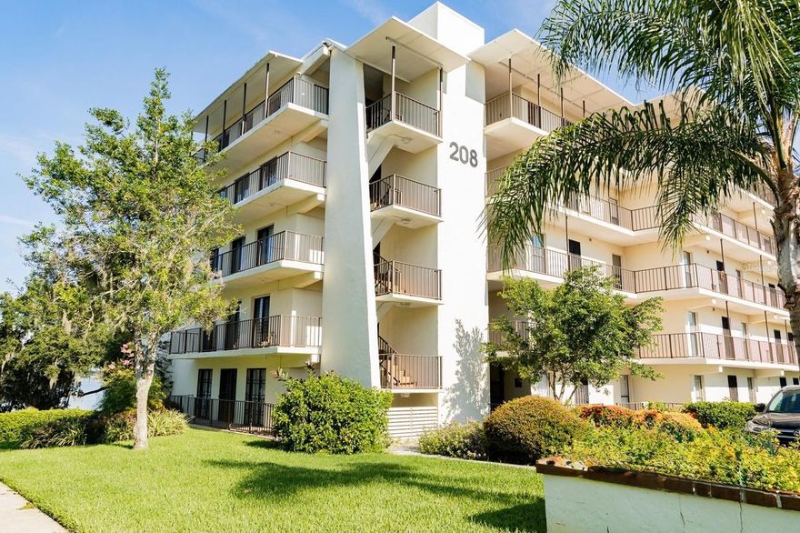 This is a beautiful condo located in the heart of Downtown Winter Haven, FL.  The sunsets over Lake Howard are unbelievably gorgeous and can be enjoyed sitting on either patio overlooking the waterfront.  This is an end unit that comes with 2 covered parking spaces located directly underneath the space.  A must see.