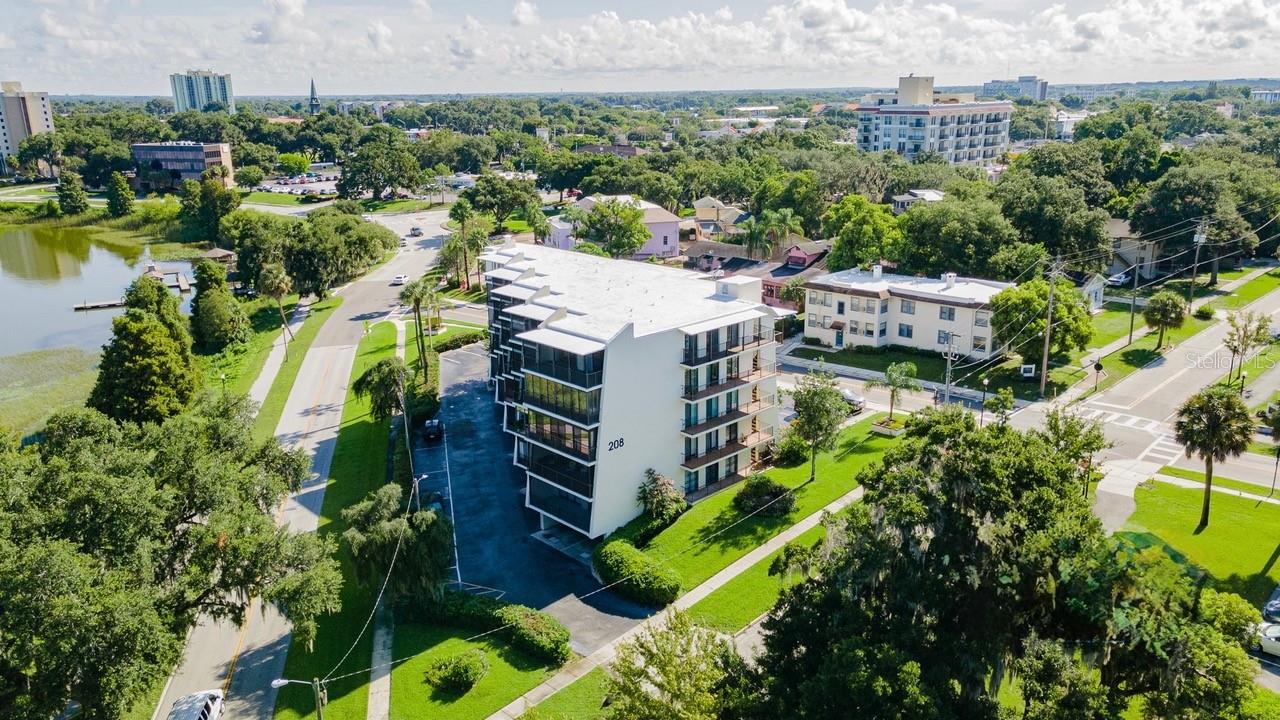 LAKE HOWARD TERRACE - Residential
