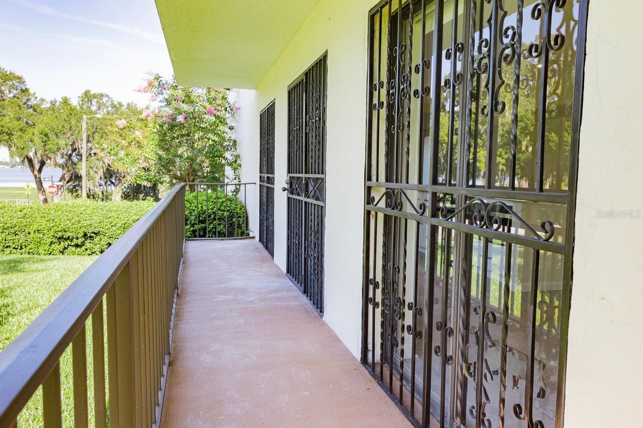 LAKE HOWARD TERRACE - Residential