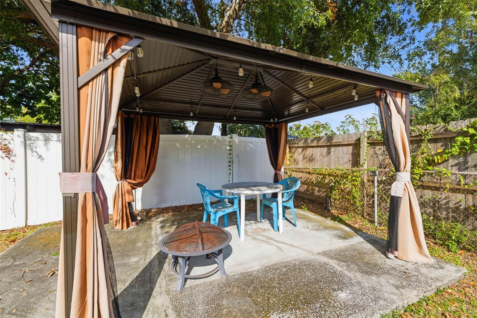 DREWS JOHN H 1ST EXT - Residential