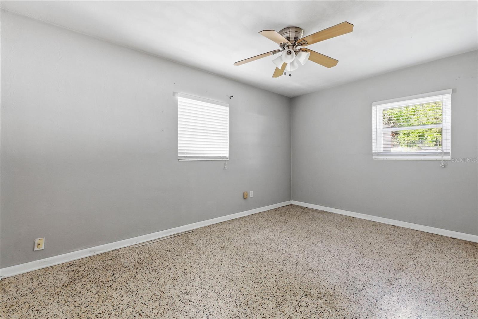 DREWS JOHN H 1ST EXT - Residential