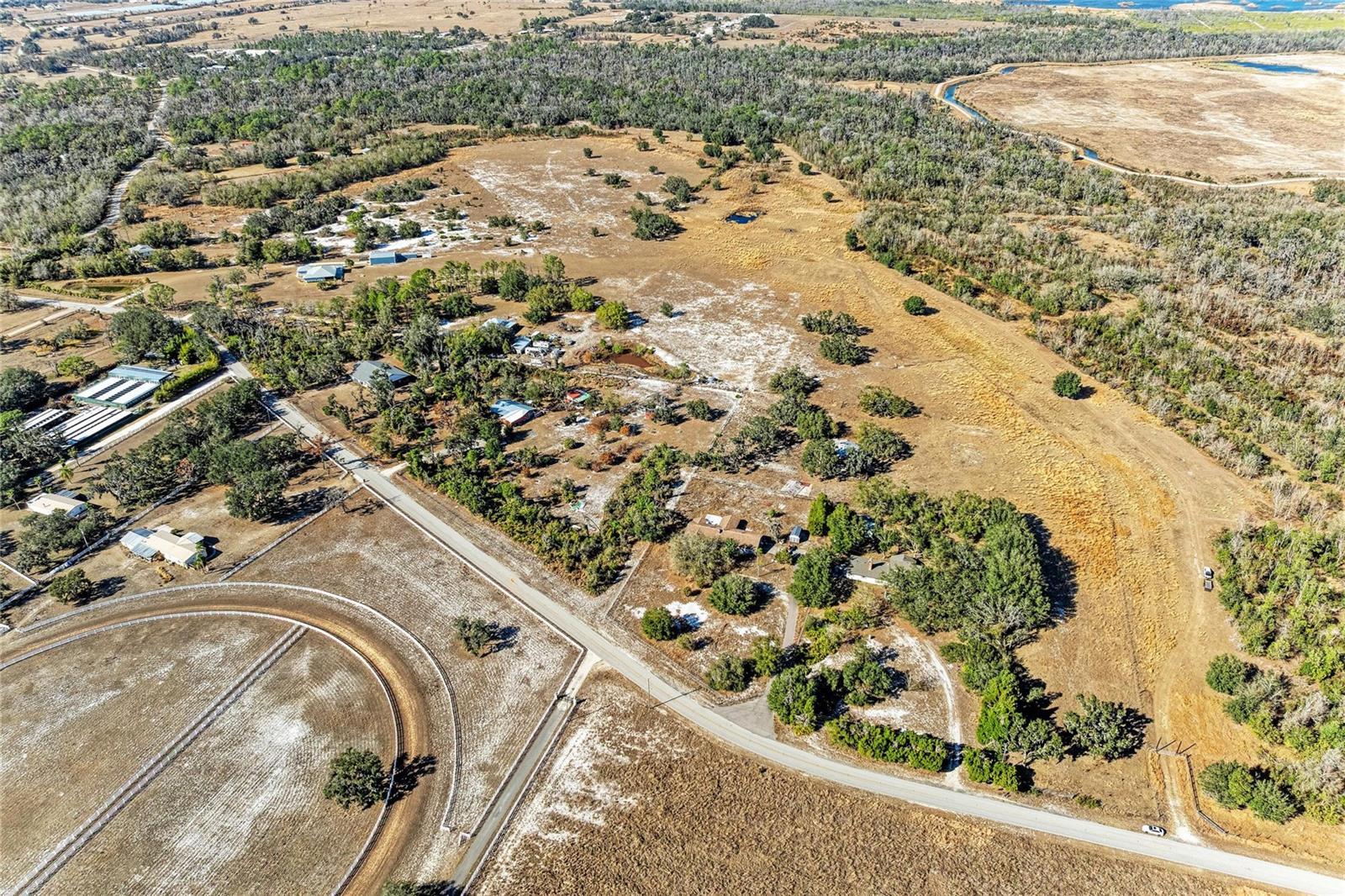 ACREAGE - Land
