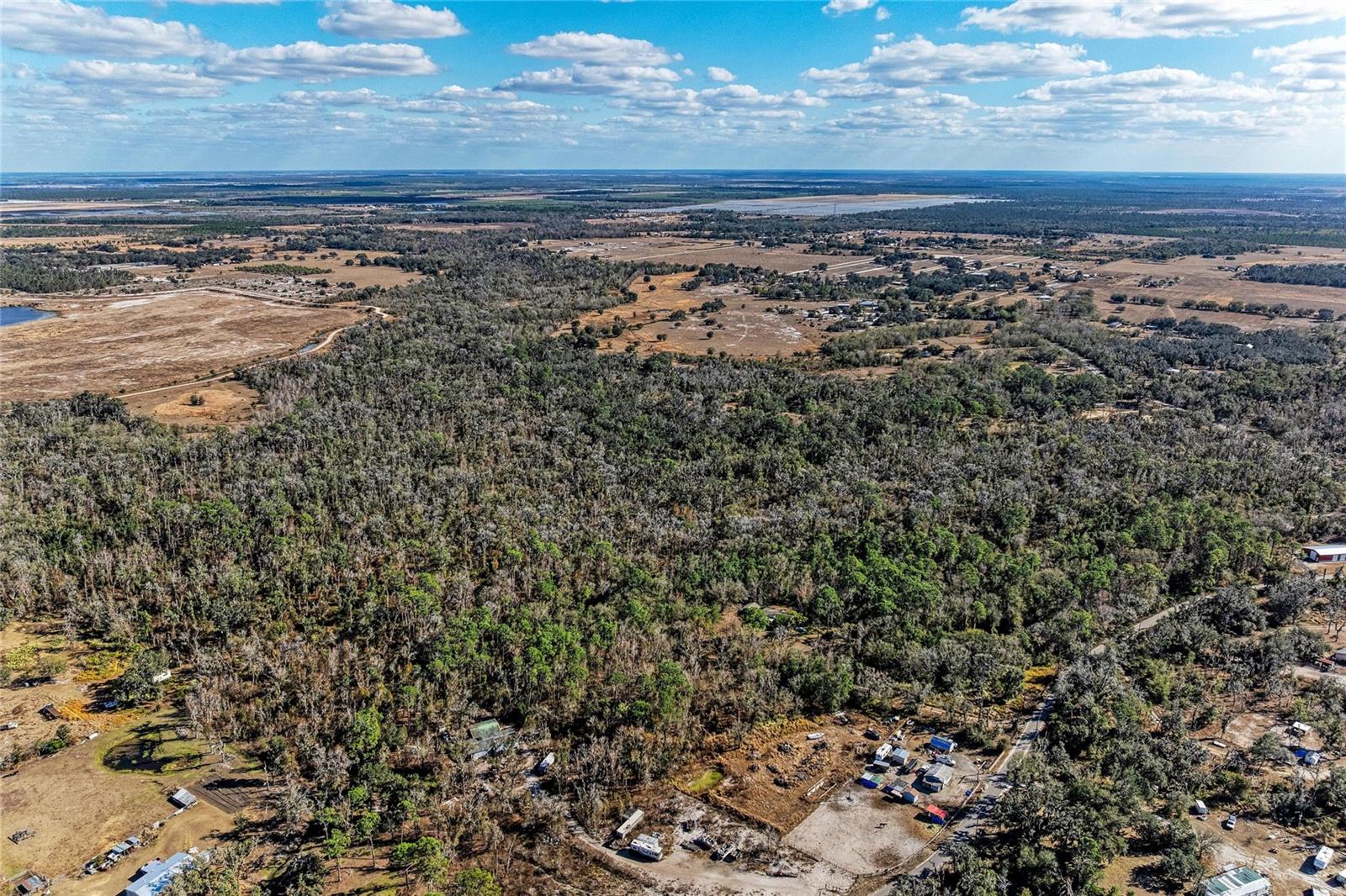 ACREAGE - Land