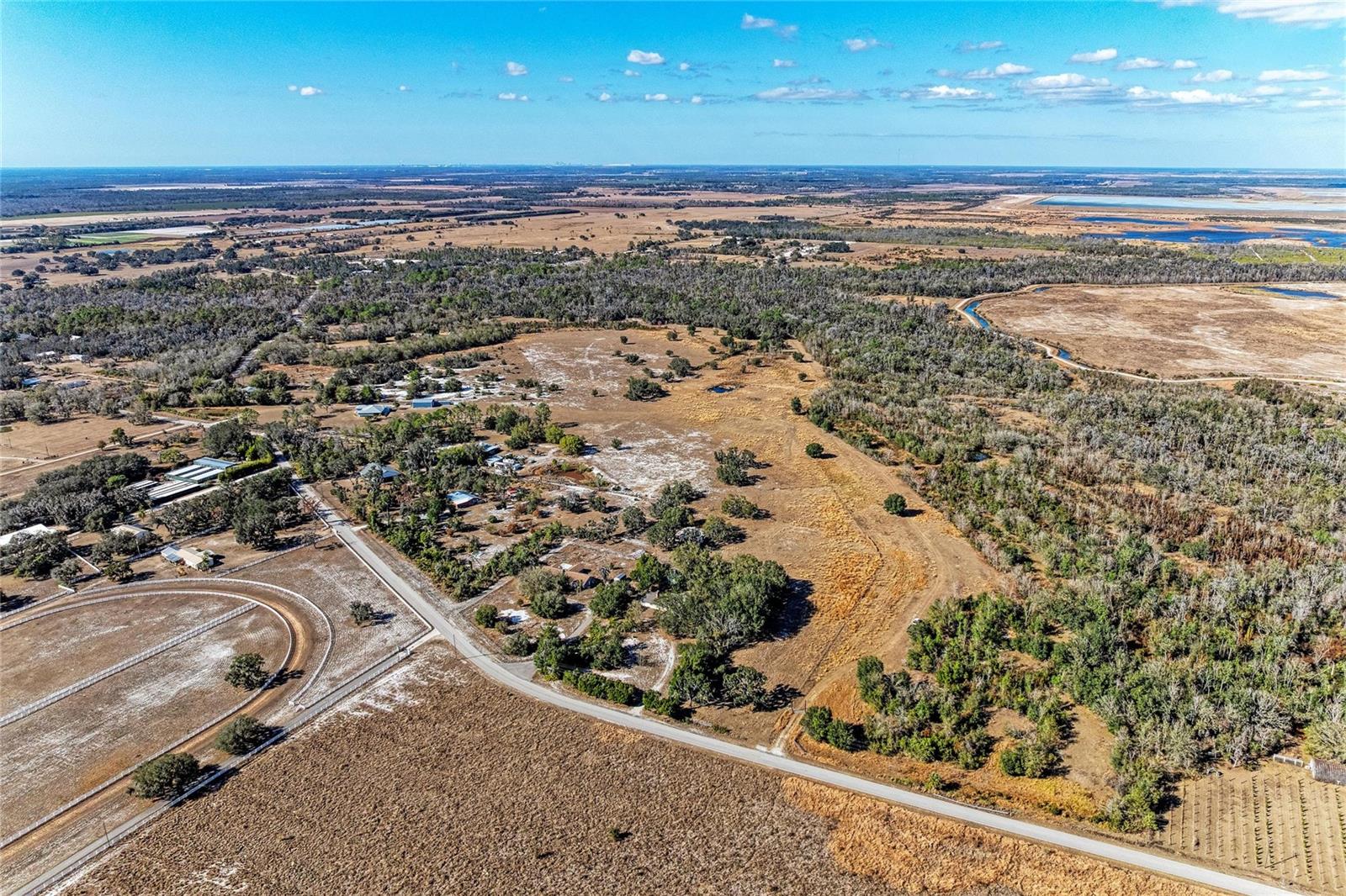 ACREAGE - Land