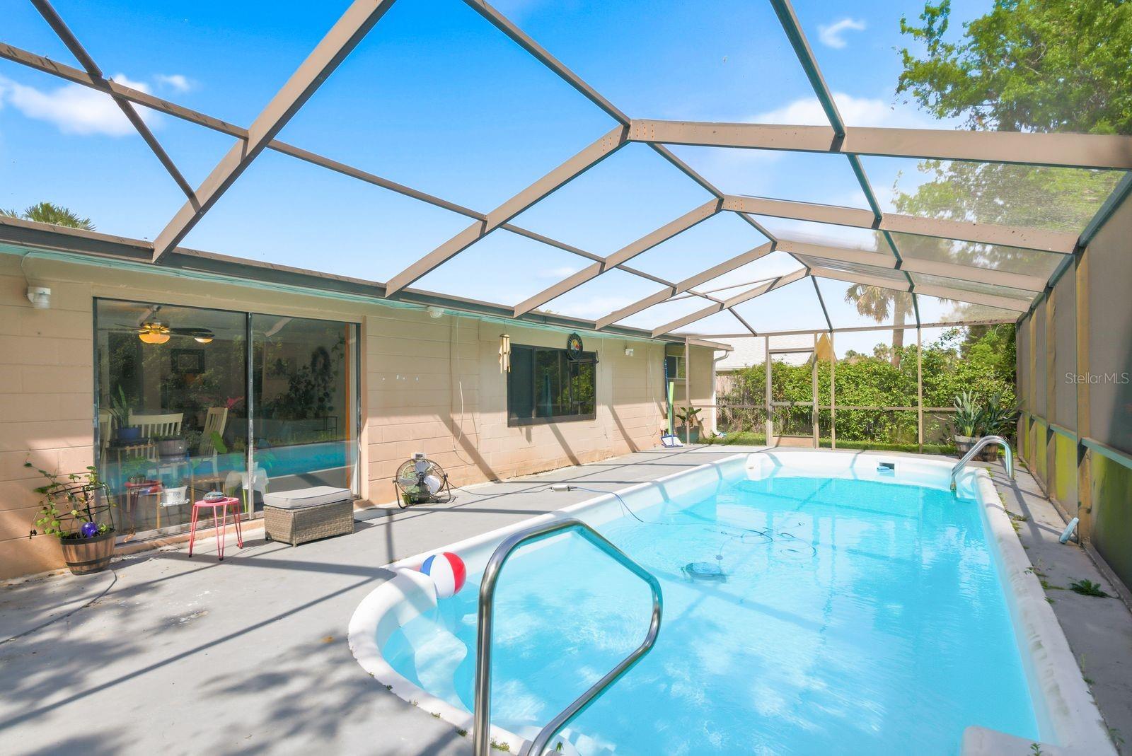 FLOR A MAR - Residential