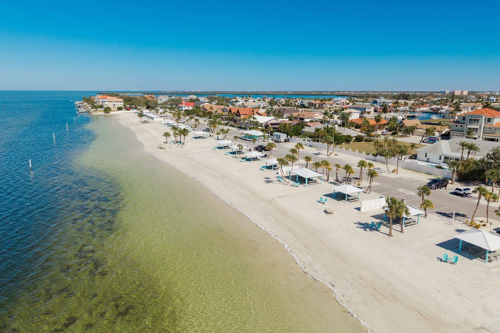 FLOR A MAR - Residential