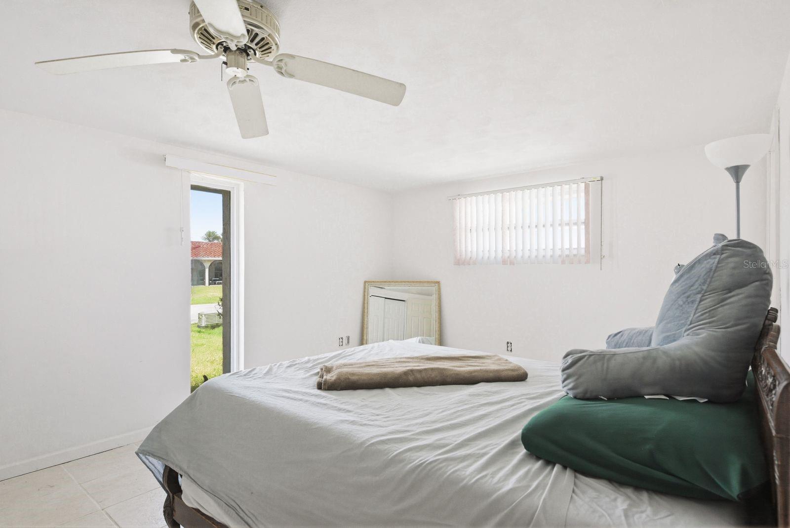 FLOR A MAR - Residential