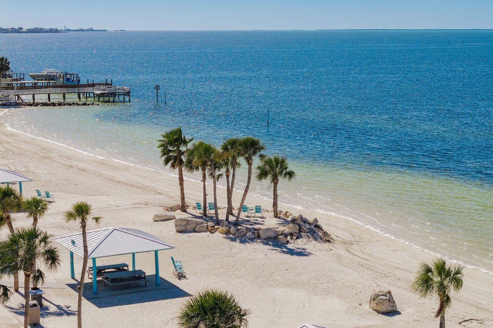 FLOR A MAR - Residential