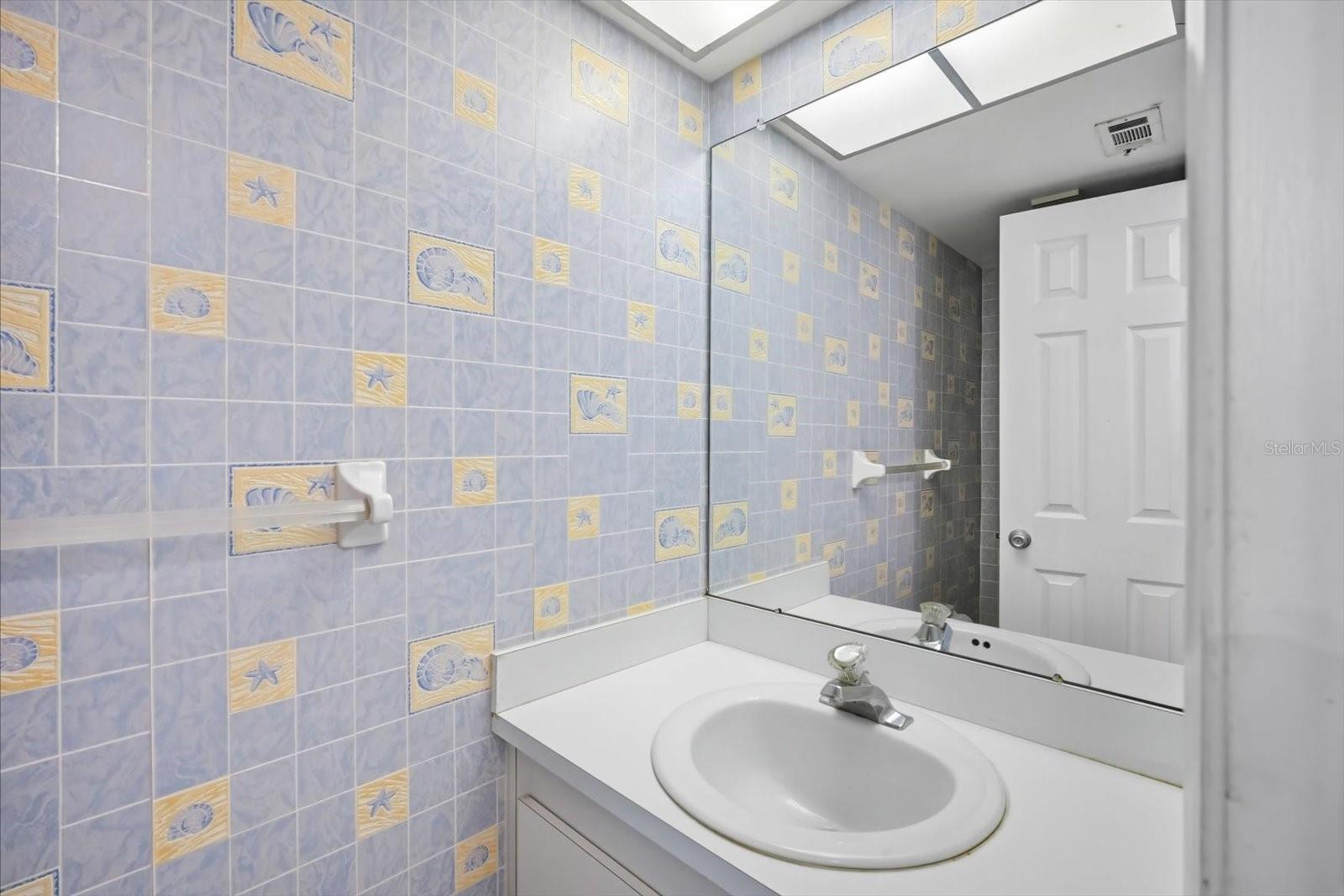 WINSTON PARK NORTHEAST - Residential