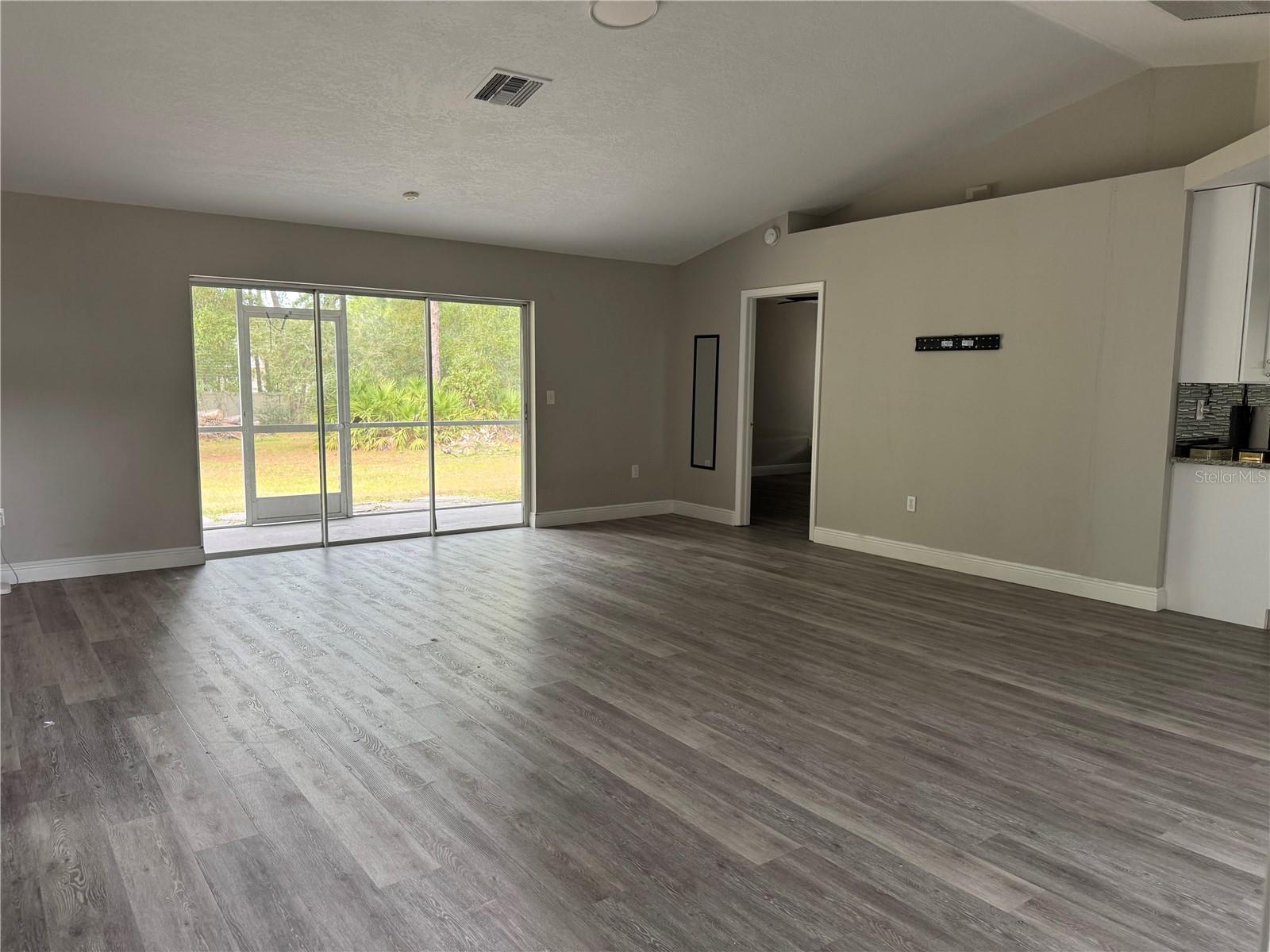 QUAIL HOLLOW PINES - Residential