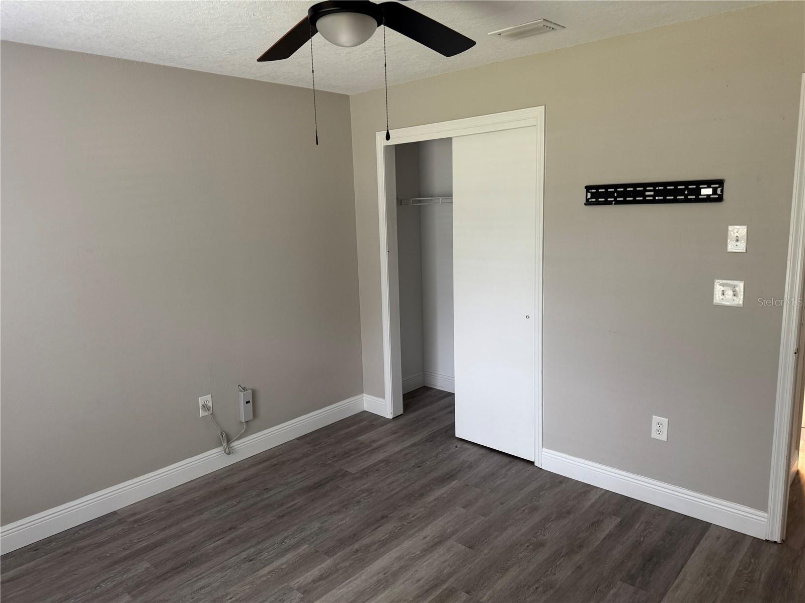 QUAIL HOLLOW PINES - Residential