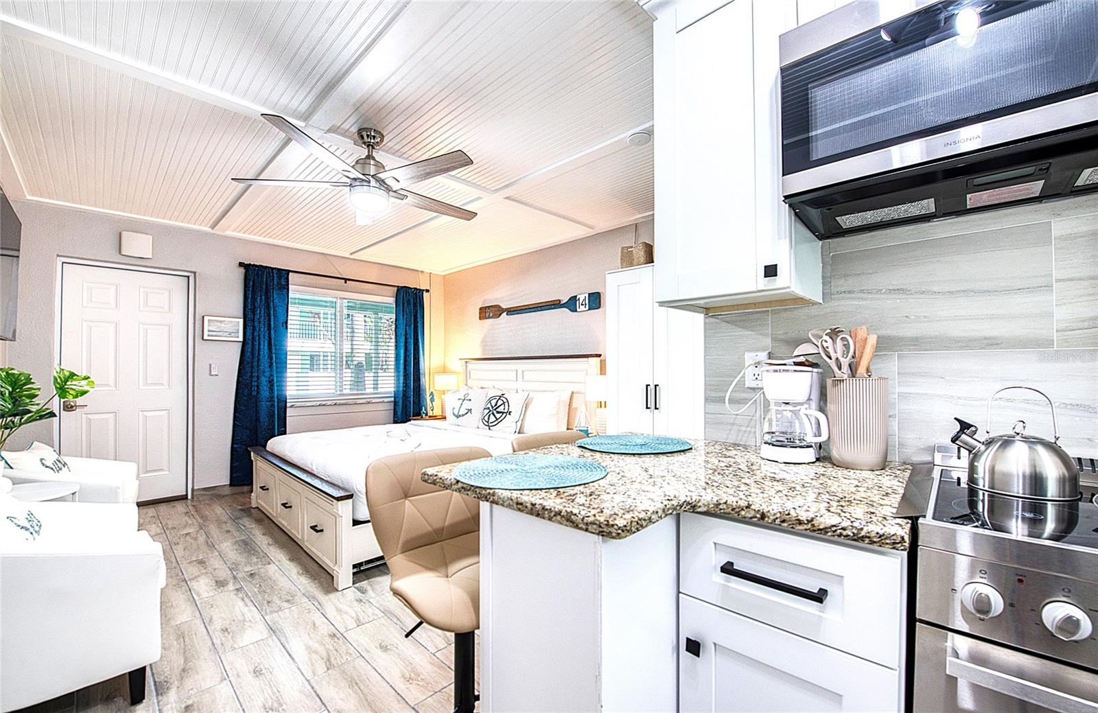 TROPIC TERRACE APT - Residential